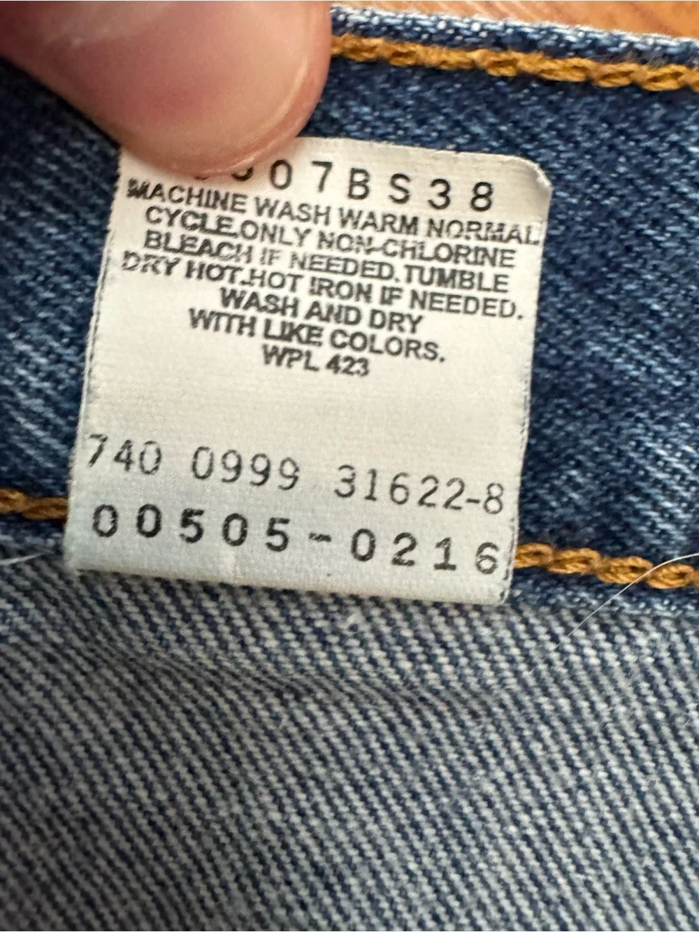 Vintage Levis 505 Jeans Mens Size 38x32 Blue Straight Leg Dark Wash 90s Retro